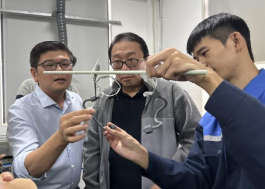 コラボレーション8