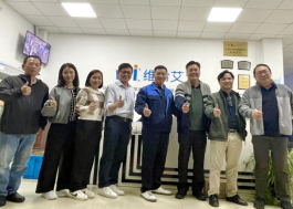 コラボレーション9